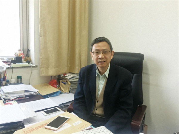 全國(guó)政協(xié)委員賈康：環(huán)保稅立法領(lǐng)跑全面深化改革