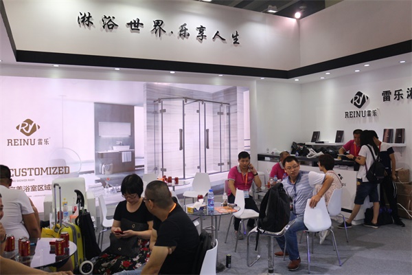 組合式捆綁銷(xiāo)售將走紅衛(wèi)浴市場(chǎng)