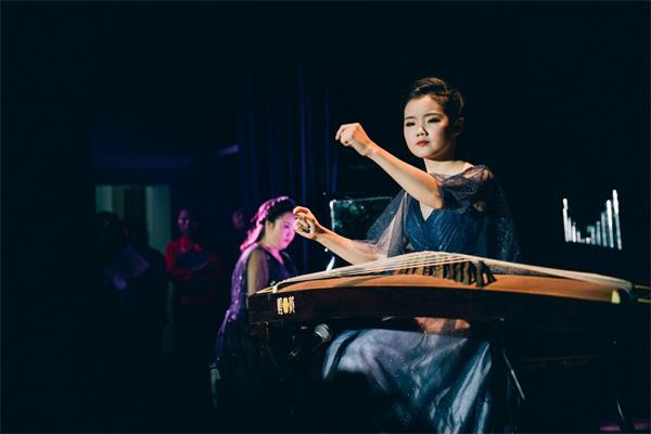 3　　音樂學院學生馬宇婷以全國第一的優(yōu)異成績獲得2018年全國職業(yè)院校技能大賽金獎.jpg